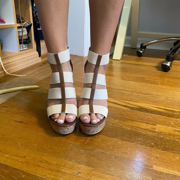 Steve Madden Wedges - Picture 3 of 4